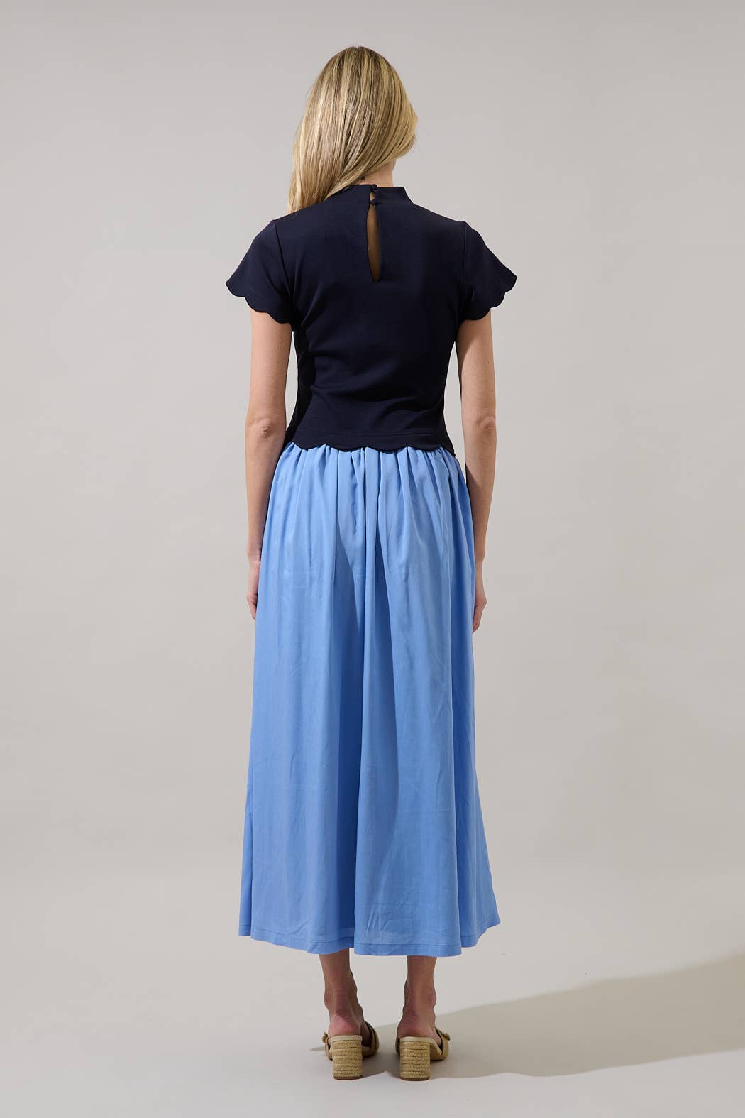 Marby Scallop Contrast Midi Dress