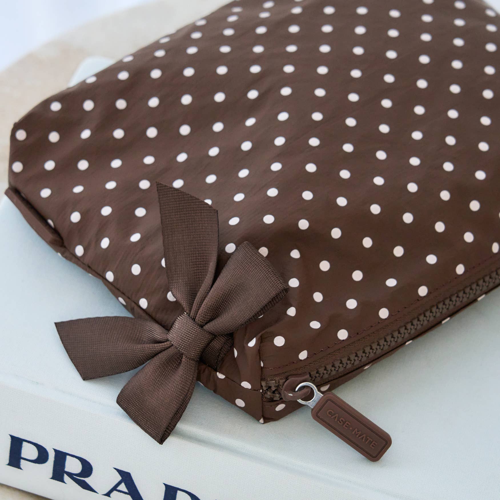 Case-Mate Espresso Polka Dot Bow Crinkle Makeup Bag