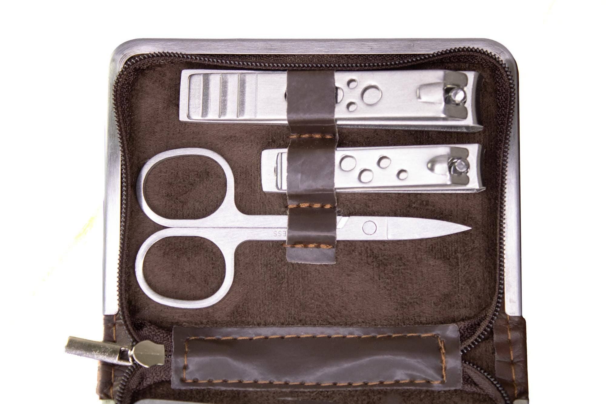 Ole Miss Rebels Manicure Grooming Set.