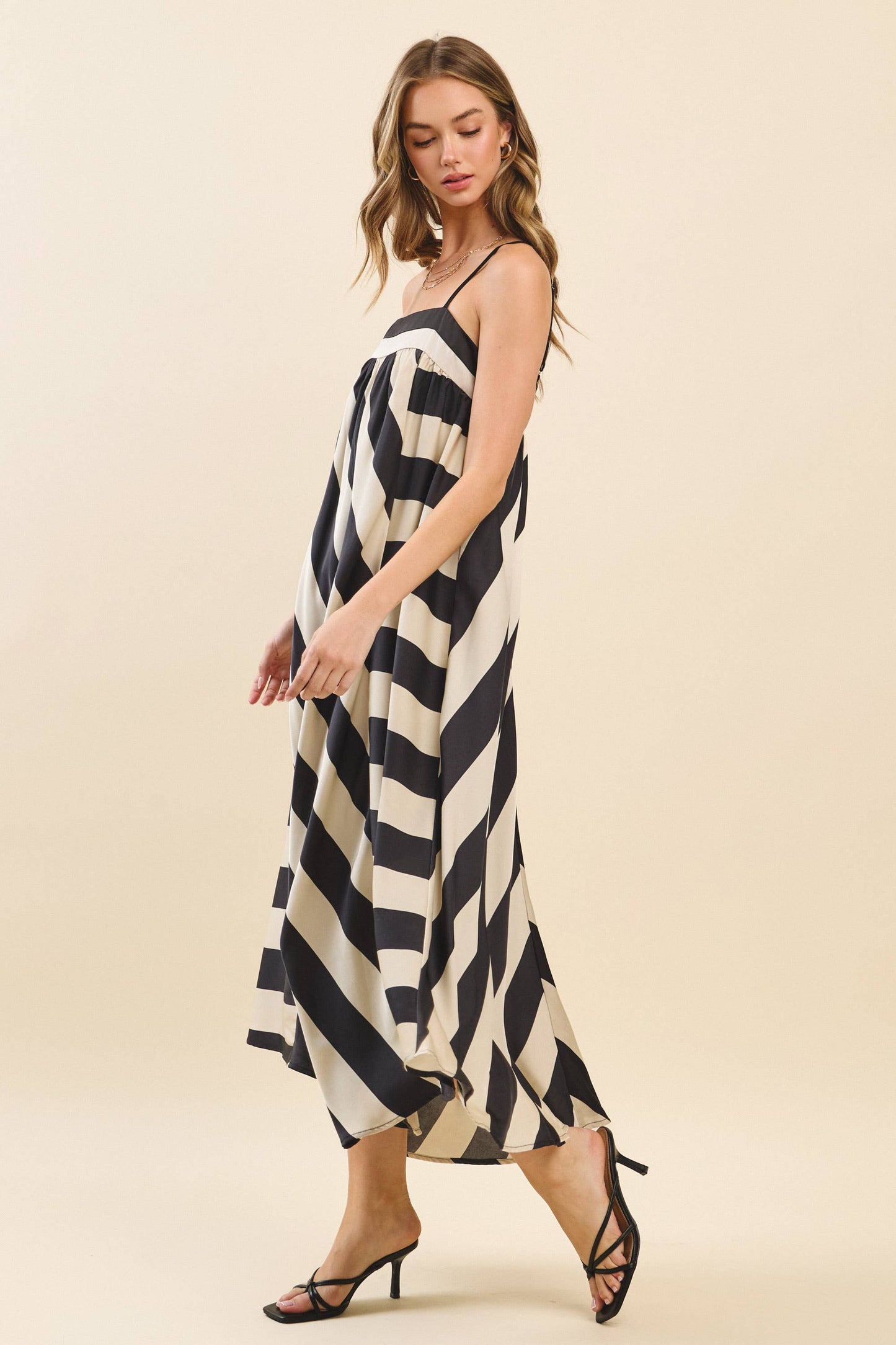 Bold Stripes Adjustable Straps Flowy Maxi Dress