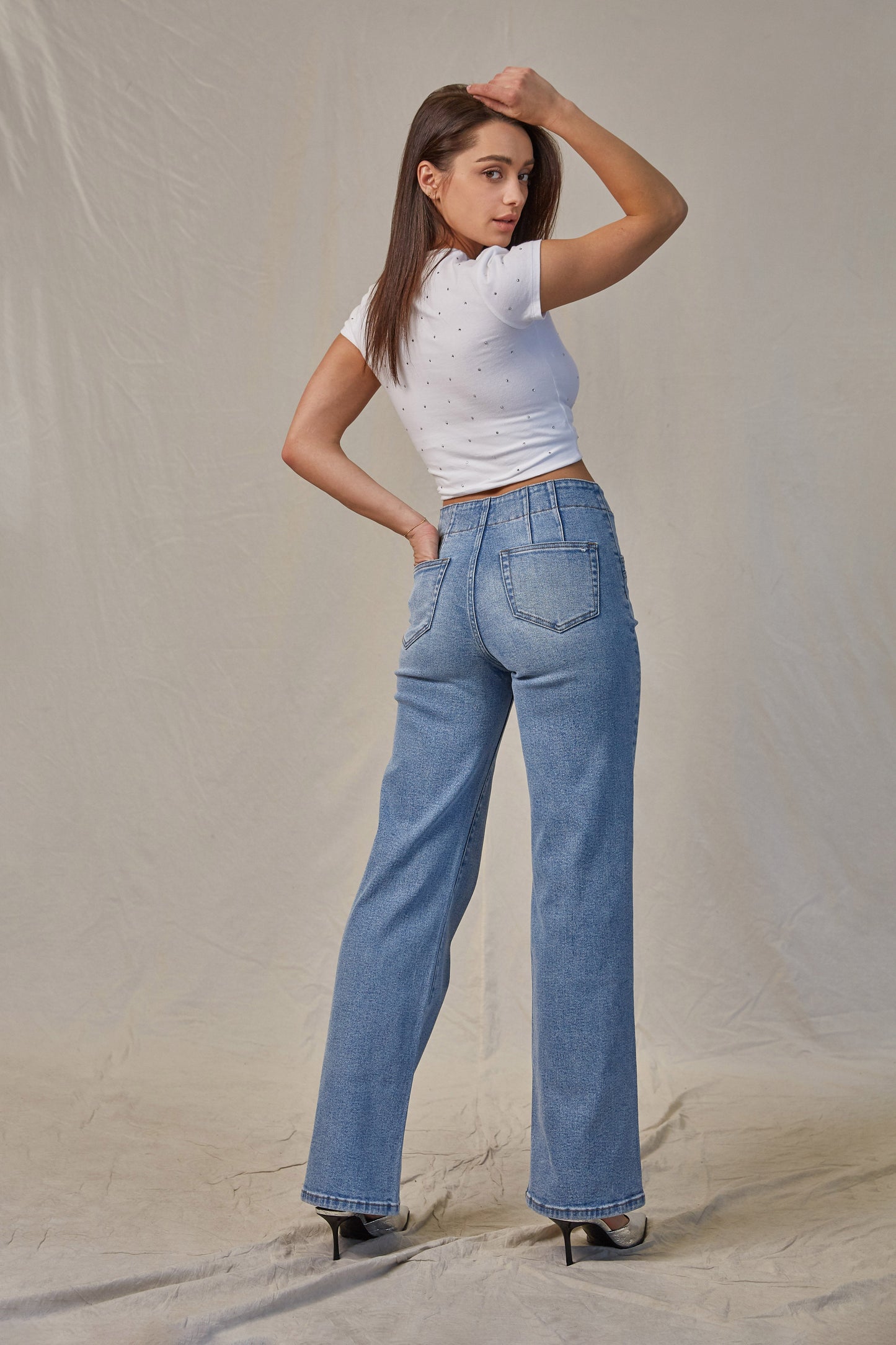 HIGH-RISE WIDE LEG LT WASH