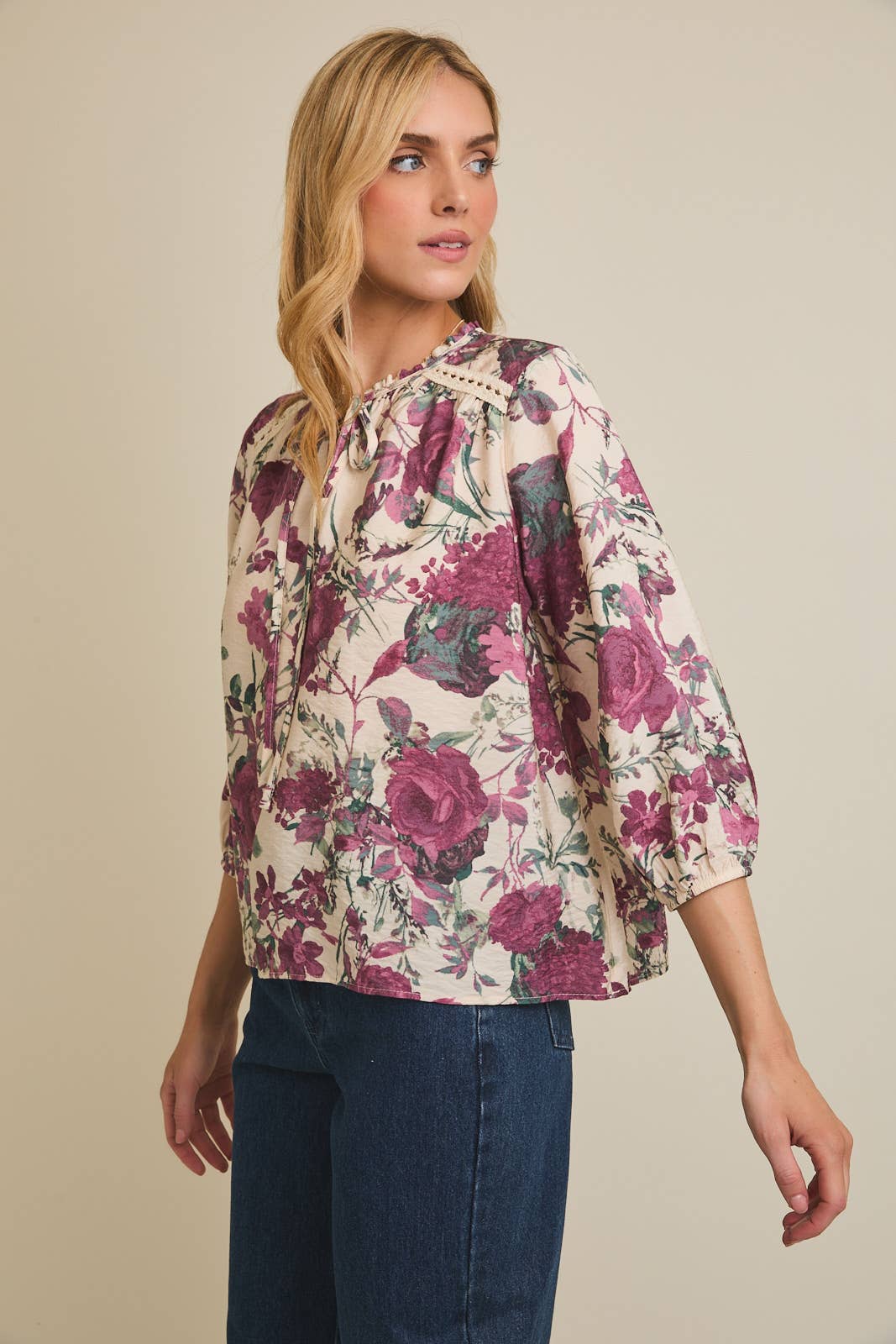 FRONT TIE RUFFLE DETAIL LONG SLEEVE FLORAL TOP