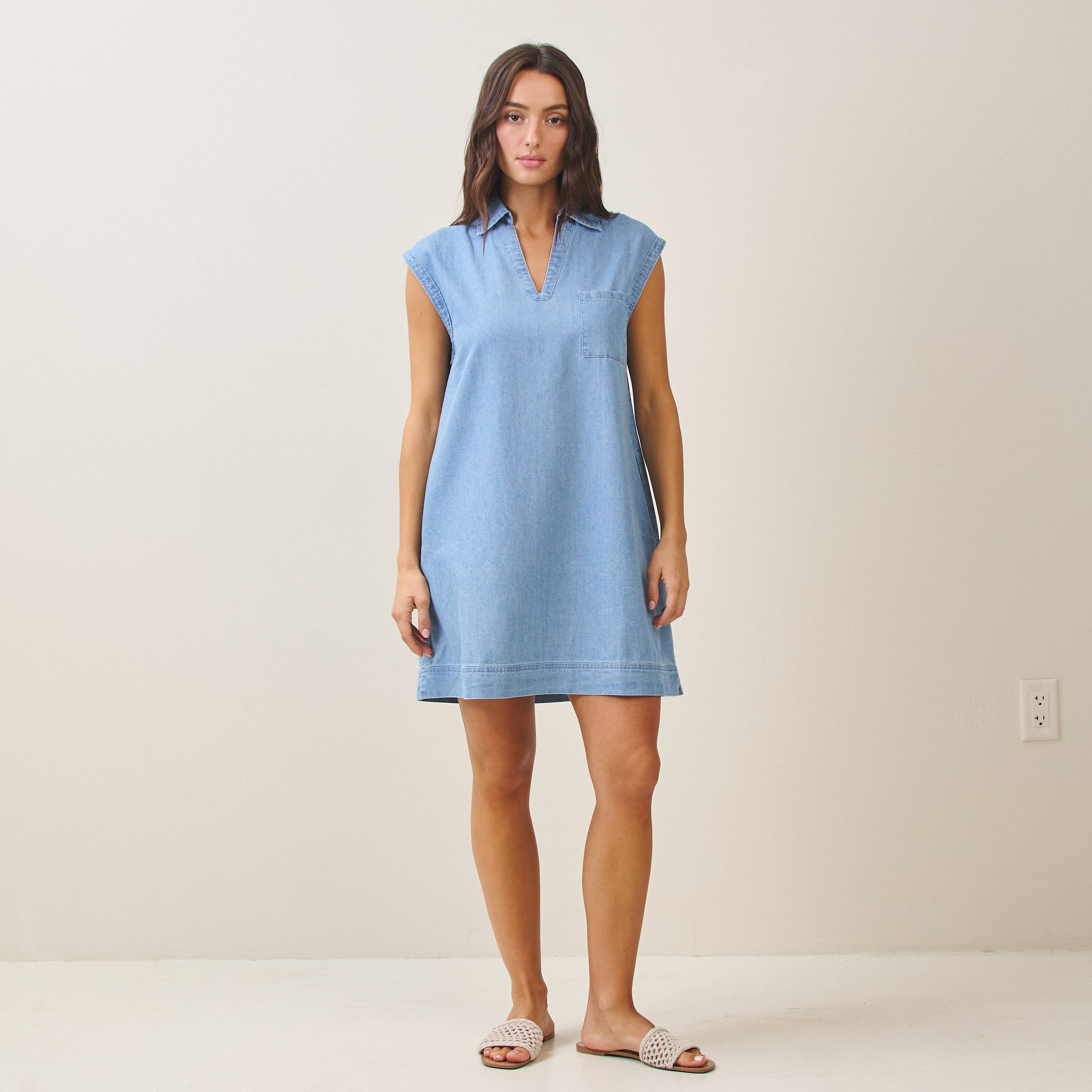 Denim sleeveless mini dress