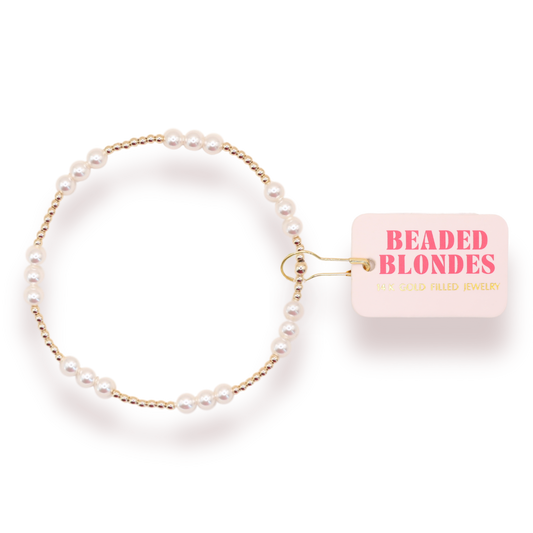 ILY Pearl Bracelet in Gold