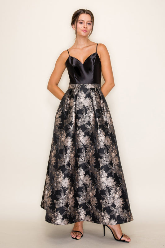 Floral Jacquard Sweetheart Neck Midi Dress