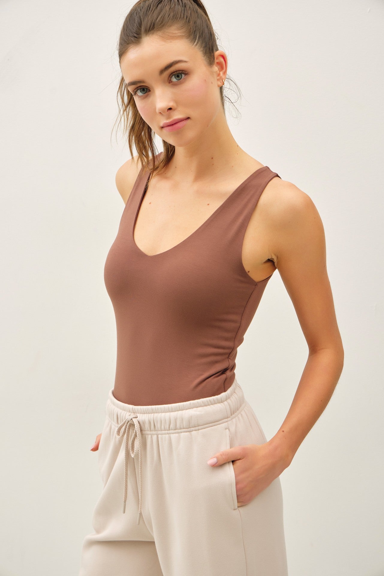 Soft Core Basic Full Length Vneck Tank