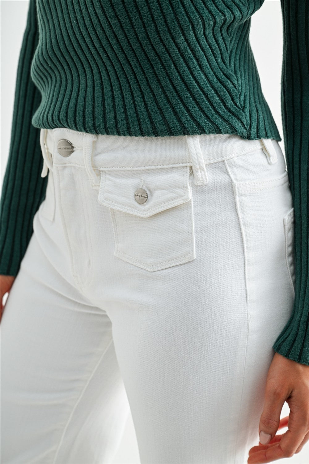 High-rise Wide Patch Pocket Trouser Hem