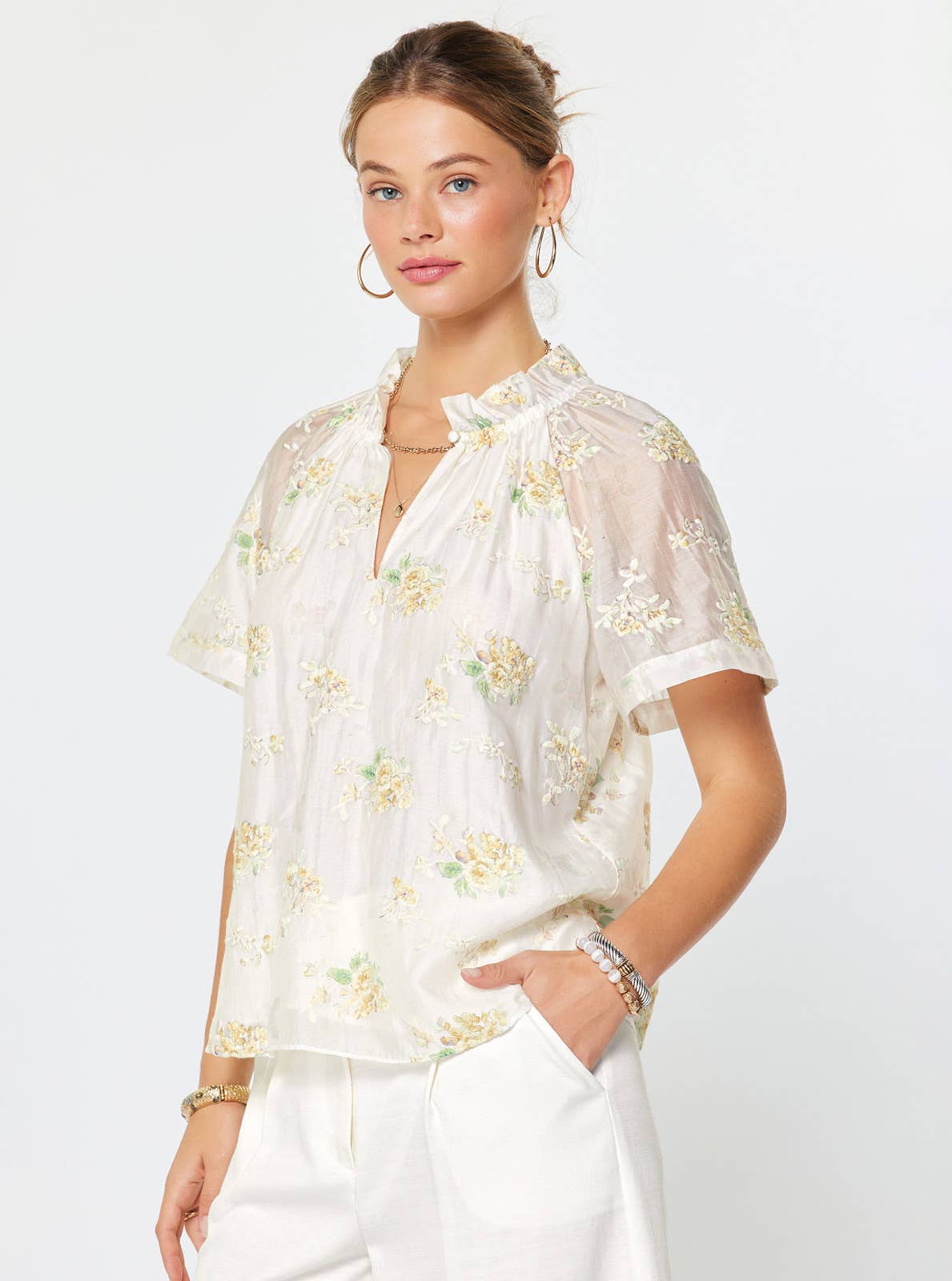 Floral Embroidered Short Sleeve Blouse