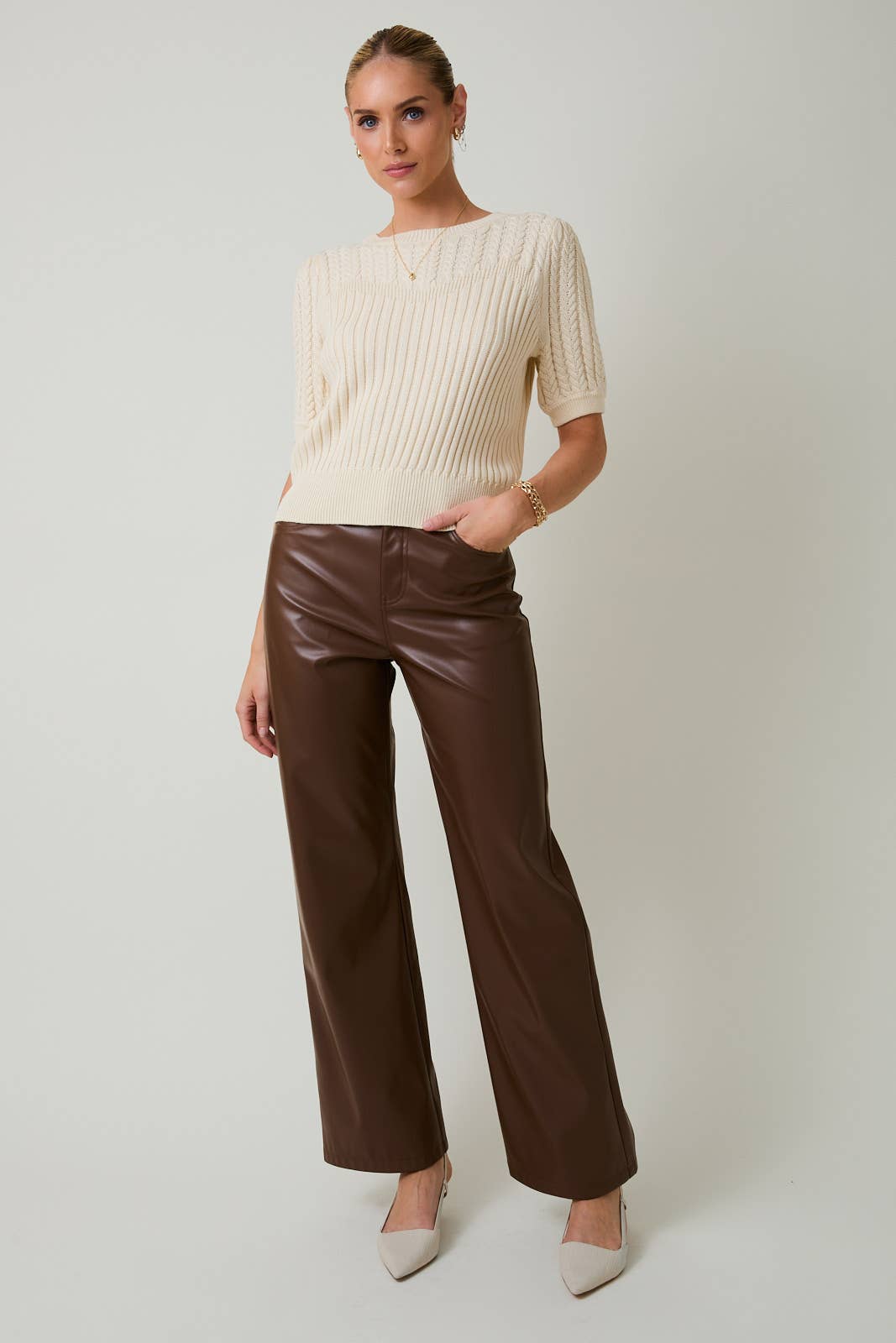 ROUND NECK PUFF SHORT SLEEVE CABLE SWEATER