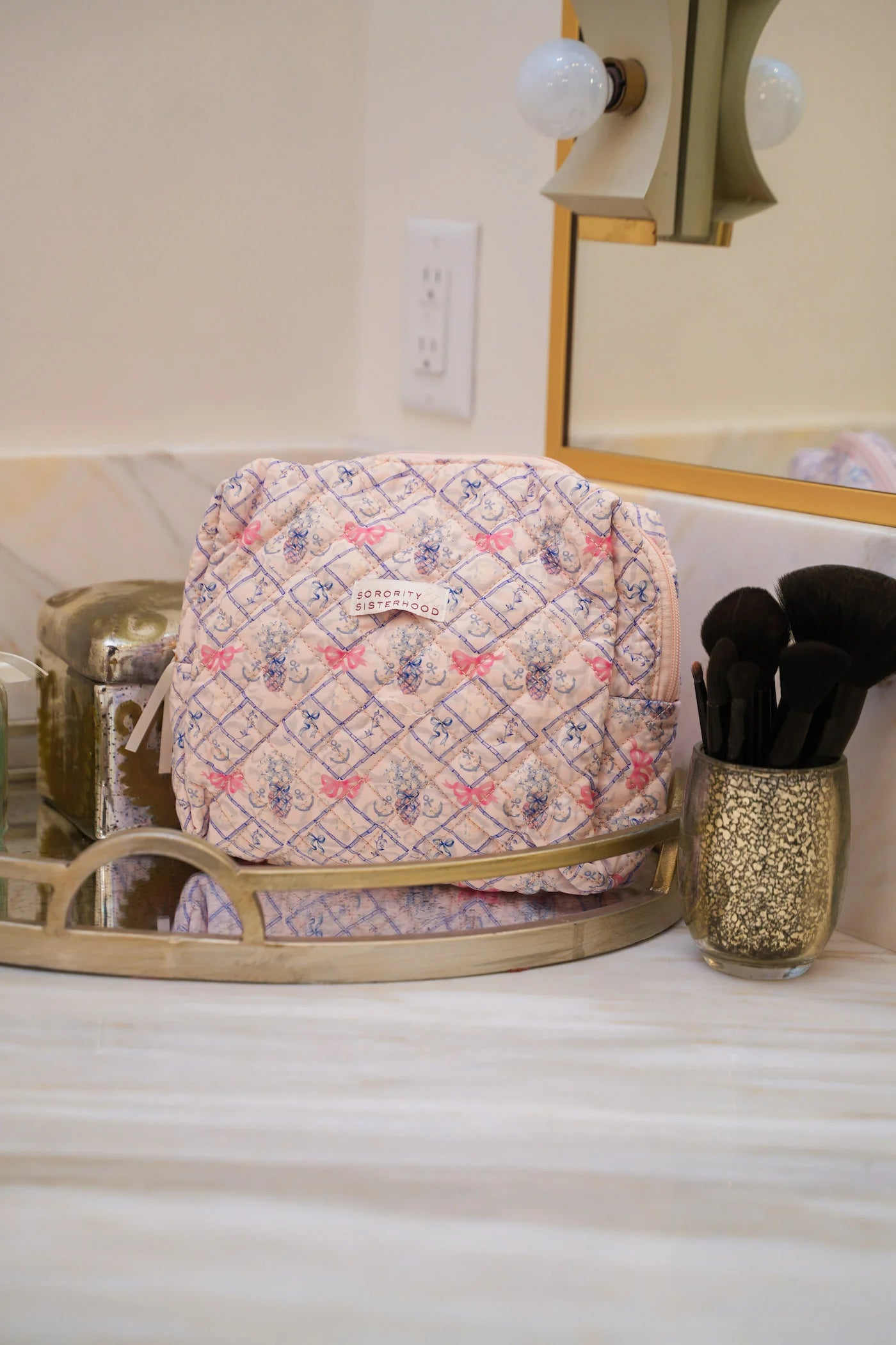 S&S Delta Gamma Toiletry Bag