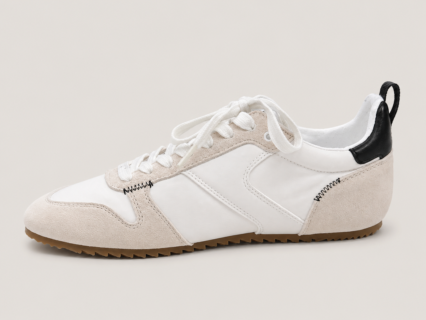 SE Zaria Wht/Blk Suede