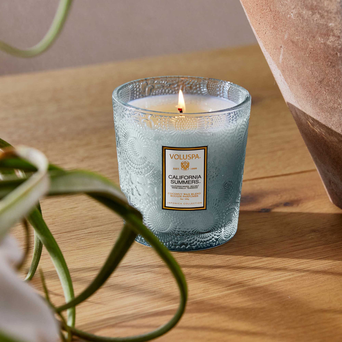 Voluspa California 9oz Classic Candle