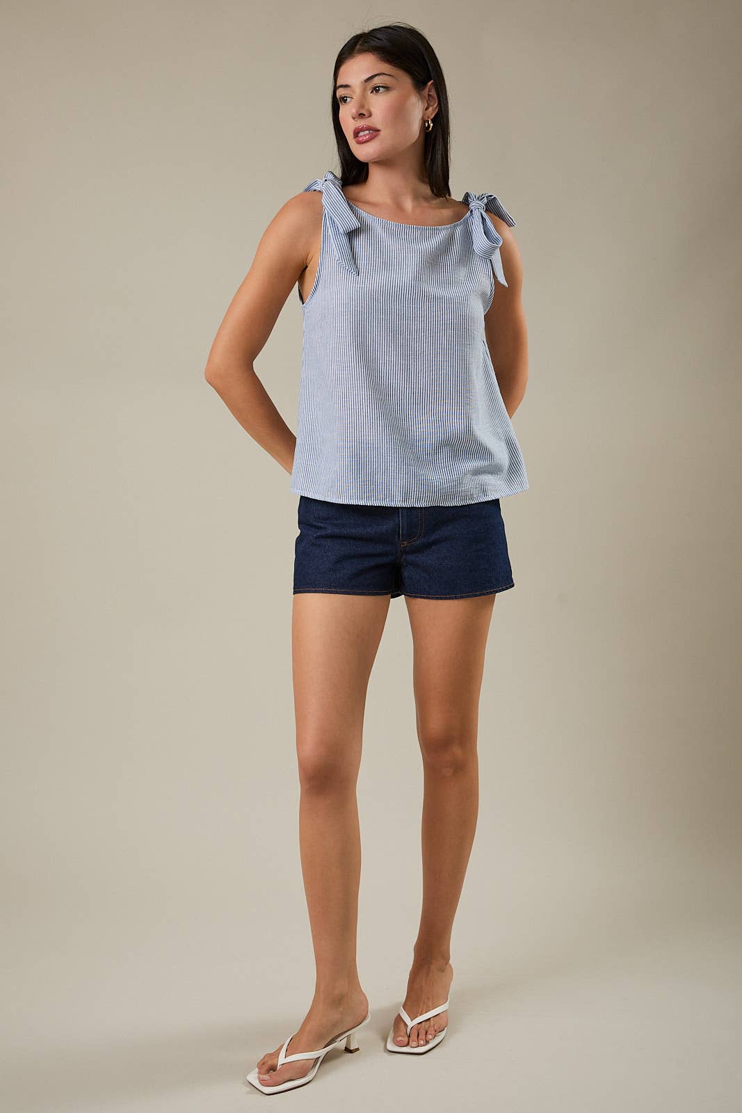 BOAT NECK SLEEVELESS SHOULDER TIE TOP