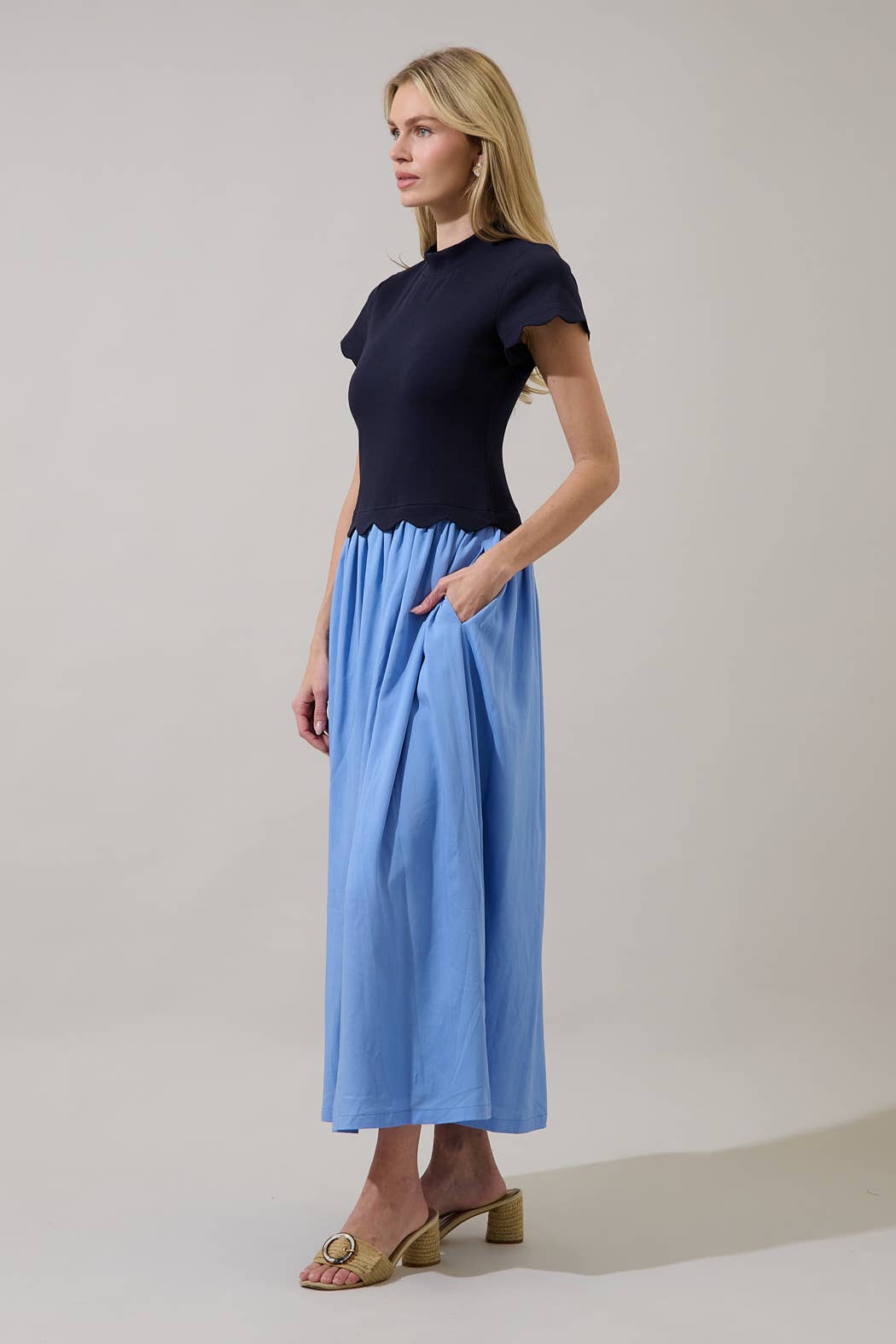 Marby Scallop Contrast Midi Dress