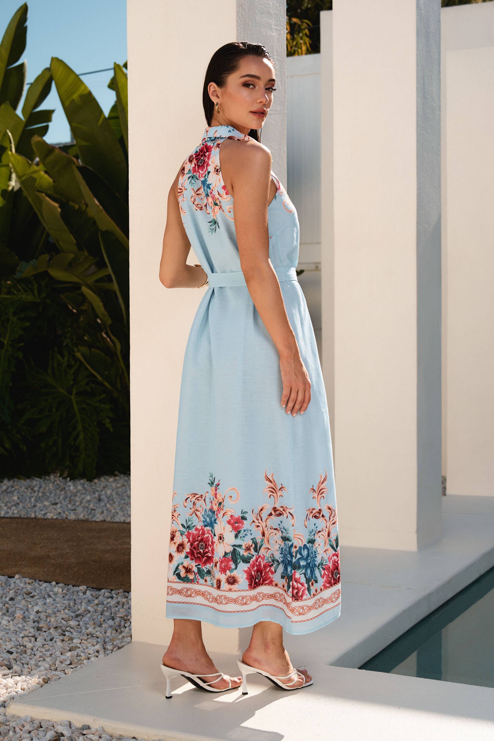 Floral button sleeveless maxi dress.