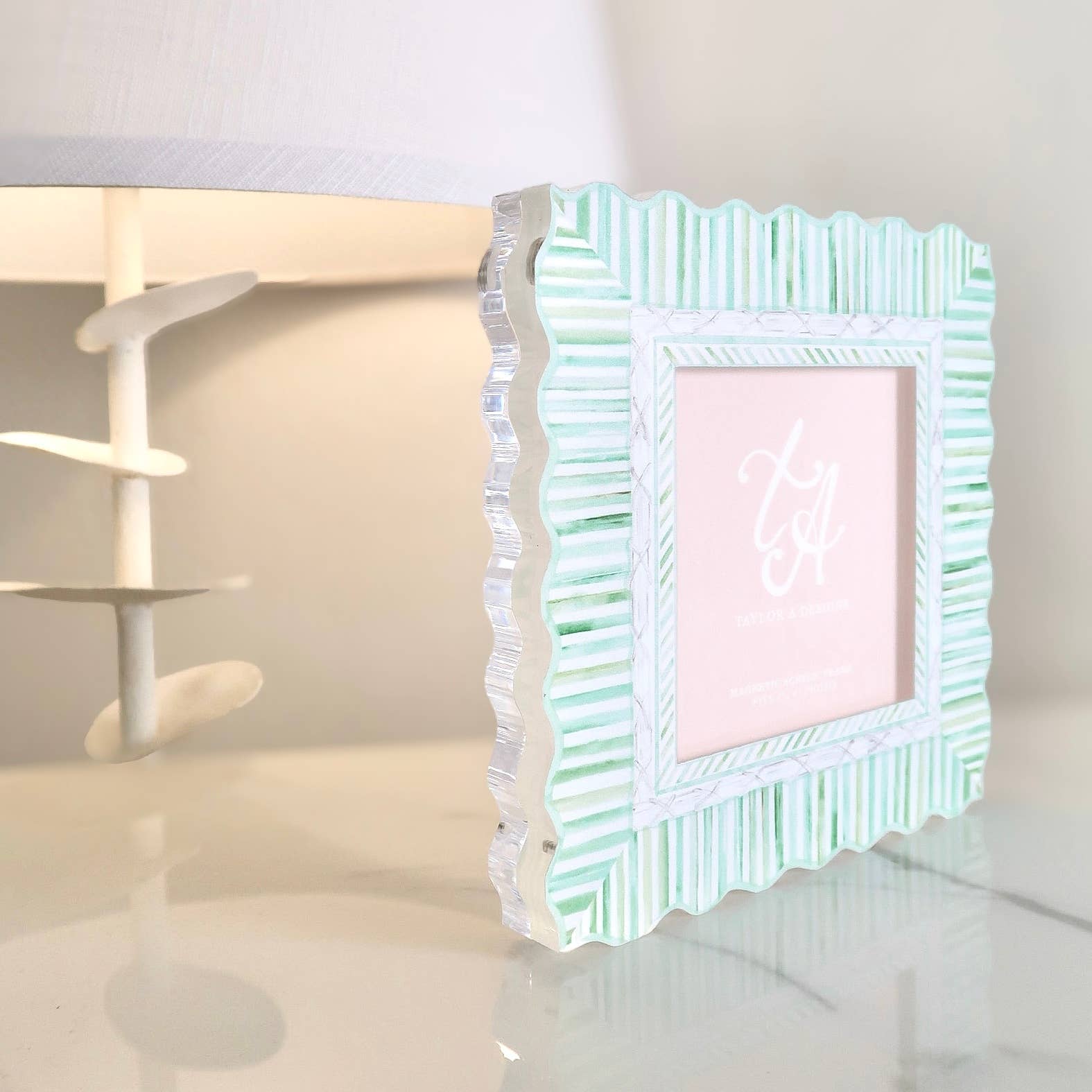 Acrylic Magnetic Frame - Green & White
